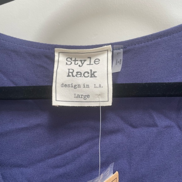 NWT Style Rack Navy Romper in Size Large - Picture 6 of 7